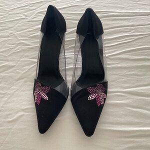 Black bedazzled dress shoes